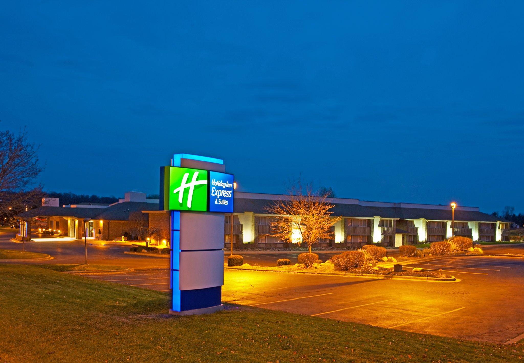 Best Western Okemos/East Lansing Hotel & Suites Bagian luar foto