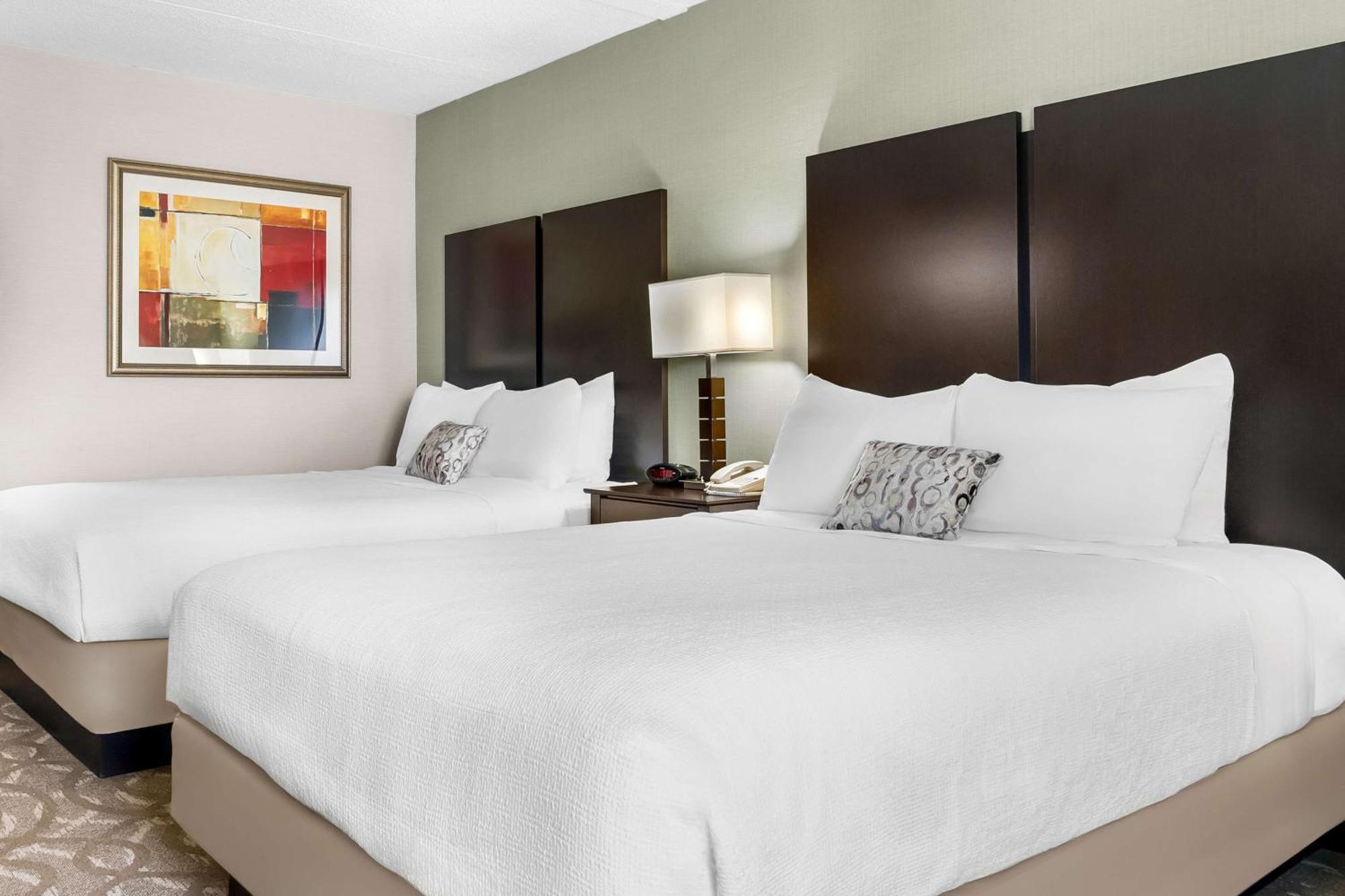 Best Western Okemos/East Lansing Hotel & Suites Bagian luar foto