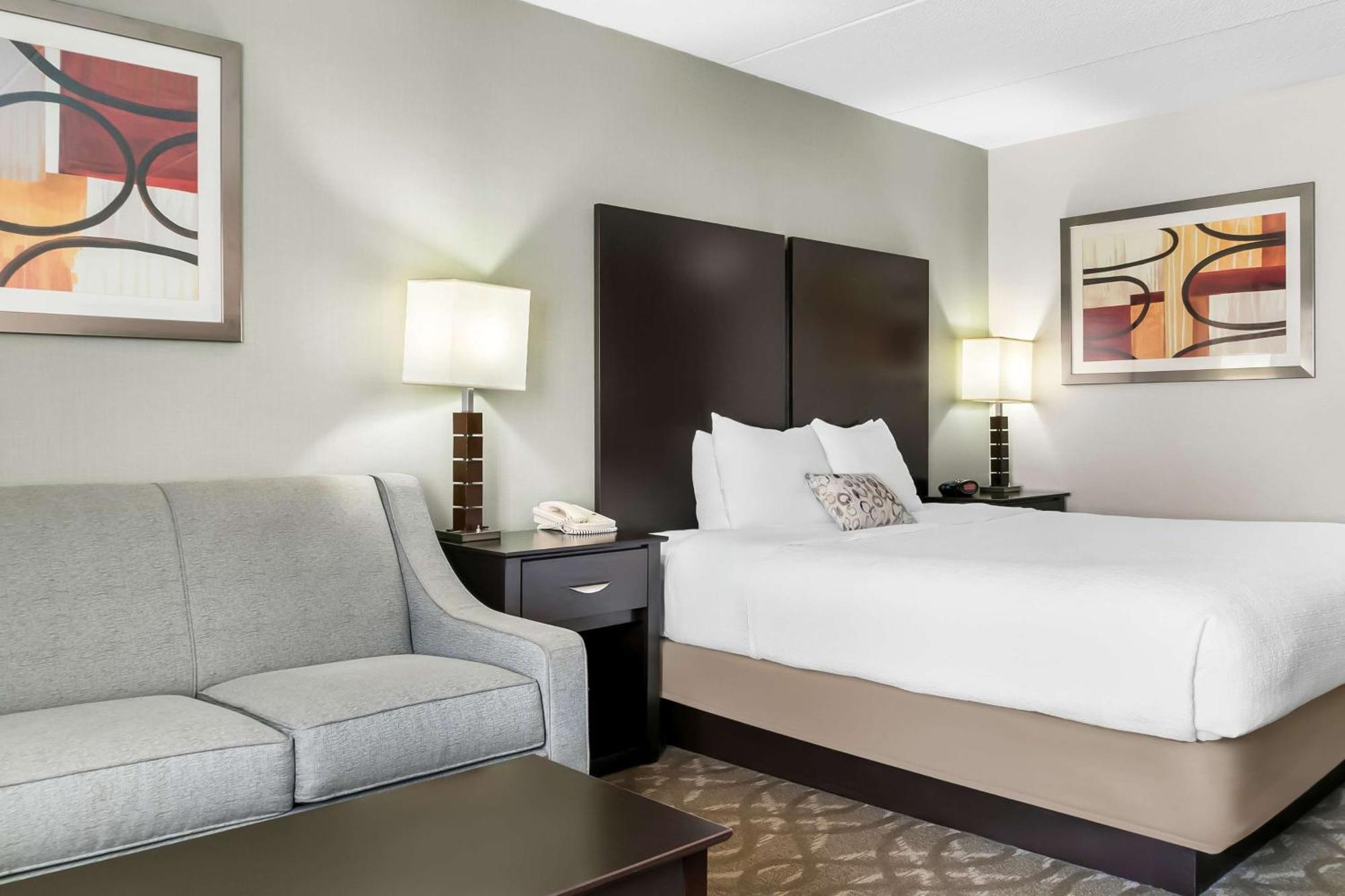 Best Western Okemos/East Lansing Hotel & Suites Bagian luar foto